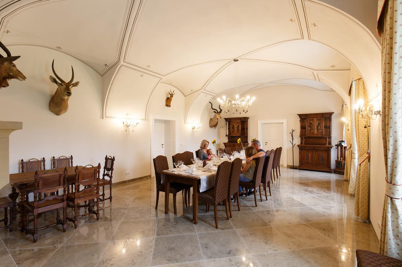 ז'ילינה Hotel Chateau Gbelany מראה חיצוני תמונה